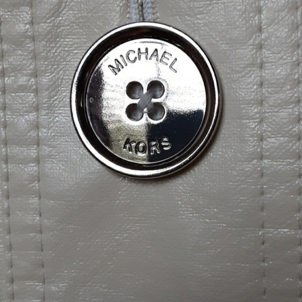 Michael Kors rain coat - Picture 4 of 8